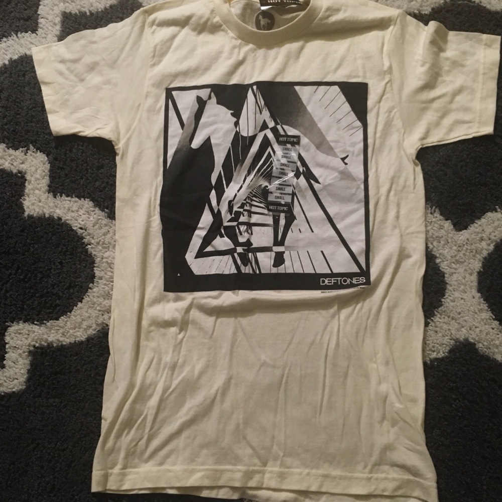 Deftones Tee
